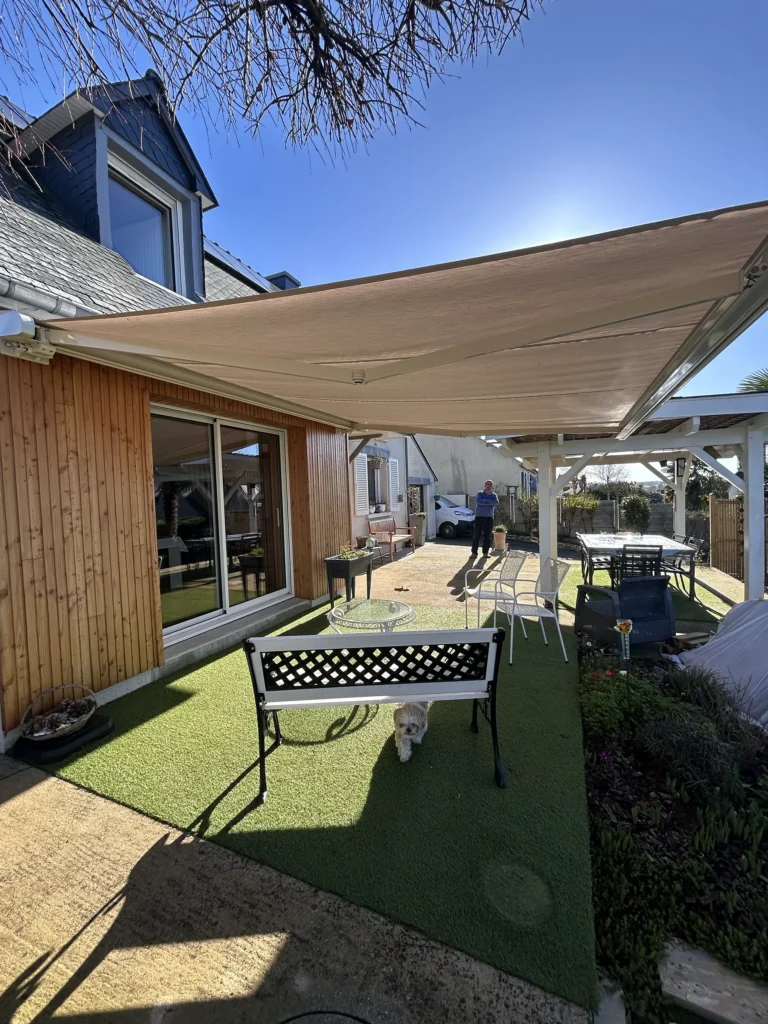 Installation d’un store banne - Sab Ouest