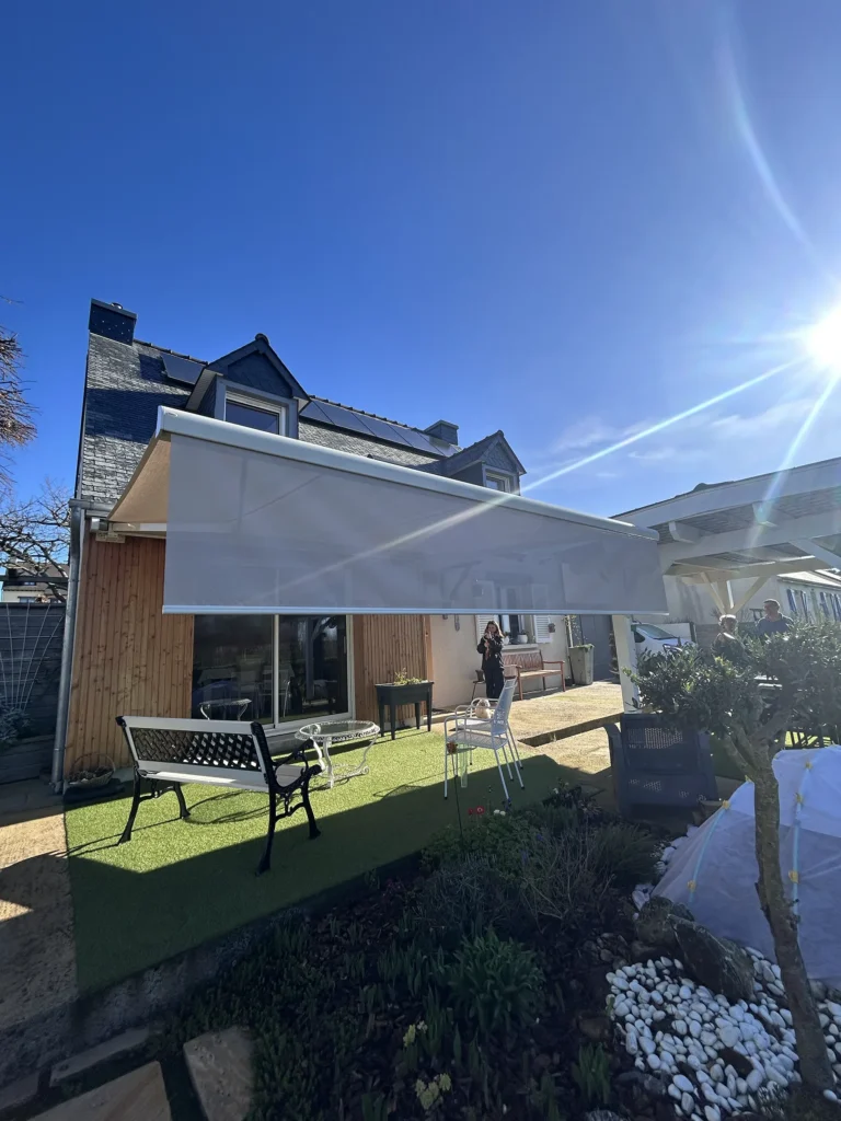 Installation d’un store banne - Sab Ouest